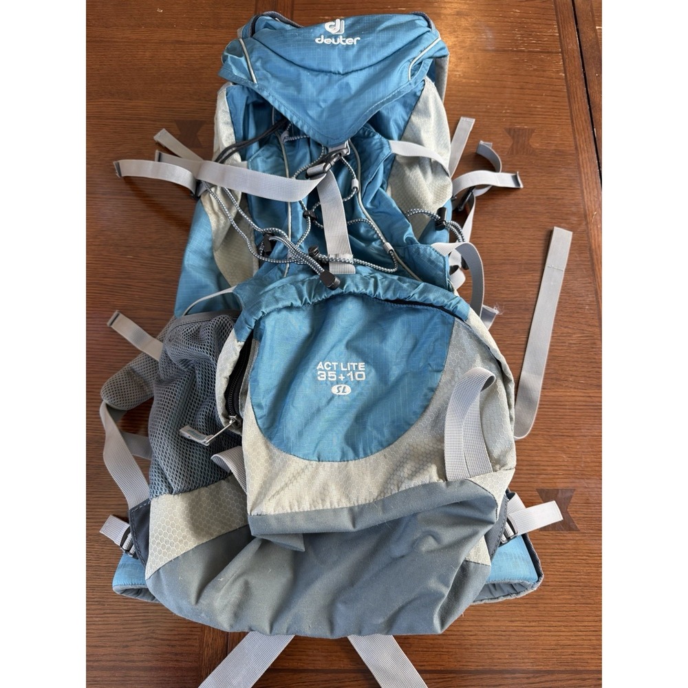 Deuter Aircontact 35+10 SL Hiking Backpack